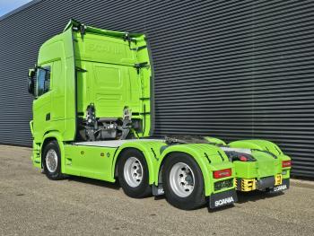S770 V8 / 6X4 / FULL AIR / RETARDER /
